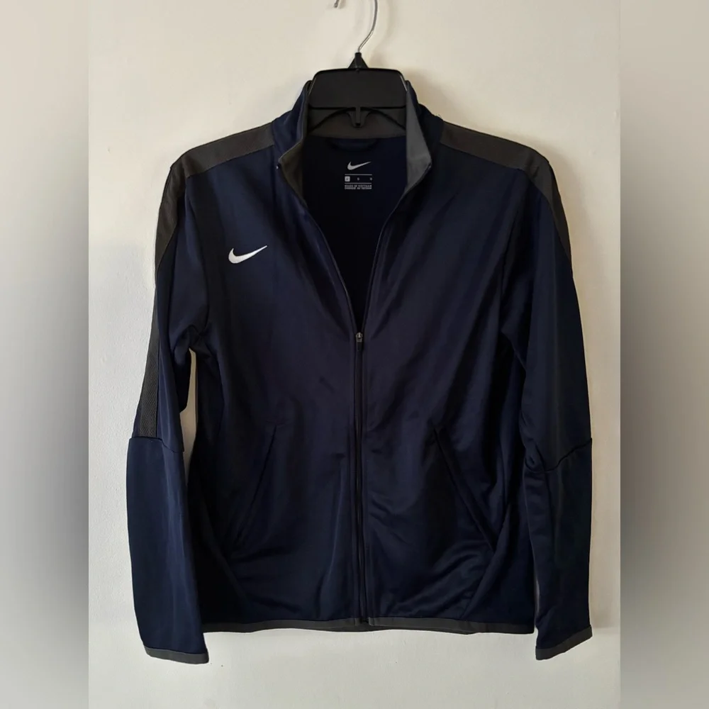 Nike navy blue and gray lightweight zip up athletic jacket youth large